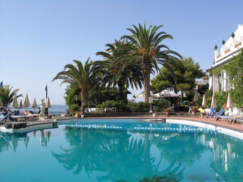 Arathena Rocks Hotel Giardini Naxos Exterior foto